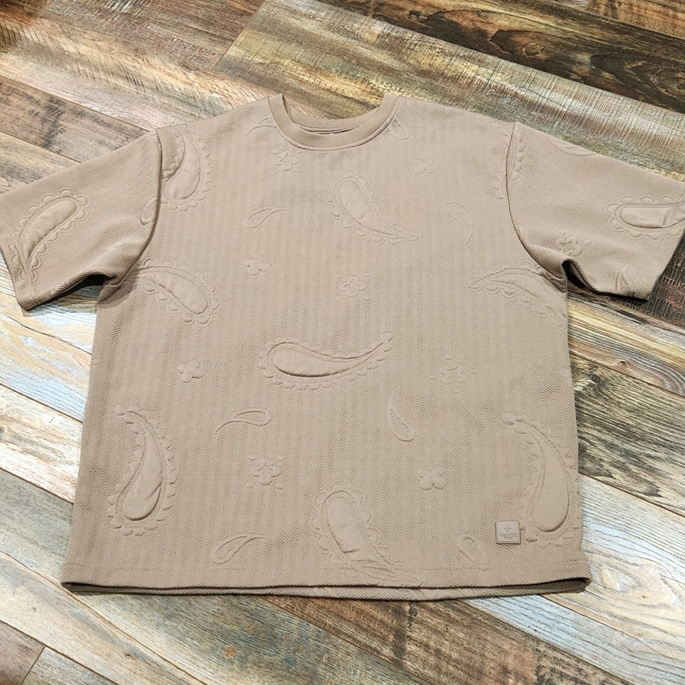 Saints Studio Men's Taupe Embossed Paisley T- Shirt Sz L